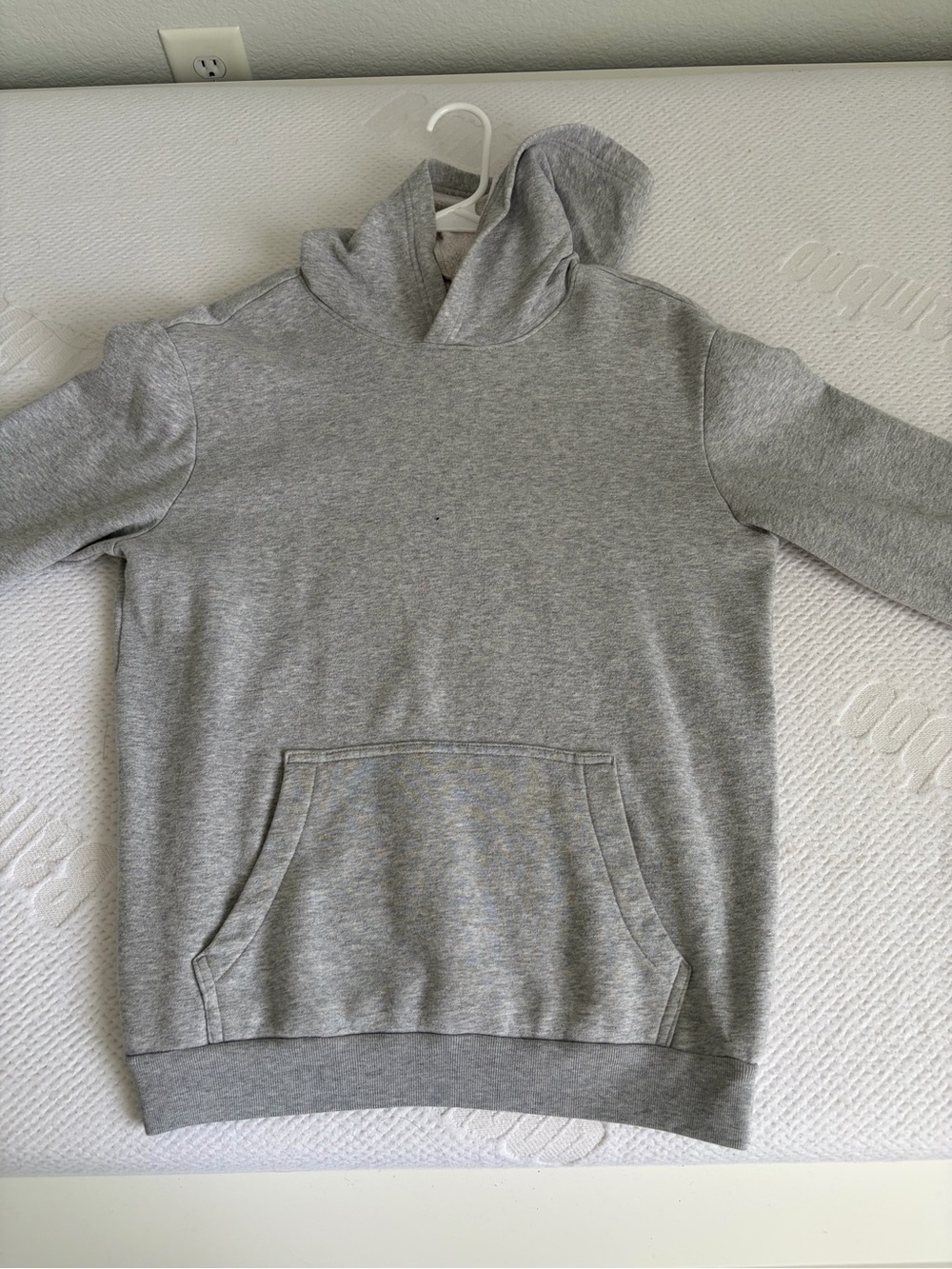 GAP Heather Gray Hooded Pullover Sweatshirt